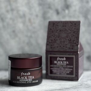NEW IN BOX Fresh Black Tea Anti-aging Eye Cream with Retinol alternative
